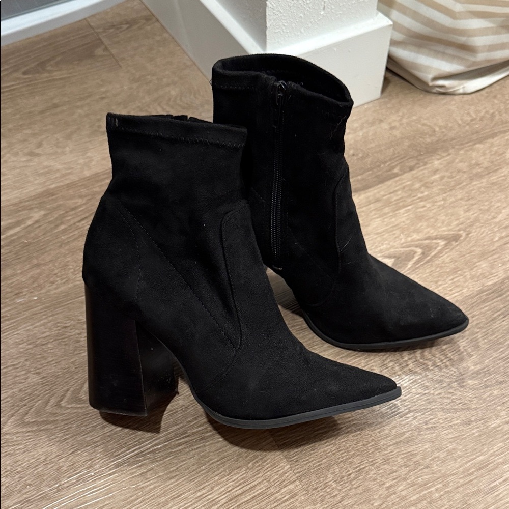 Steve Madden Black Heeled Boots